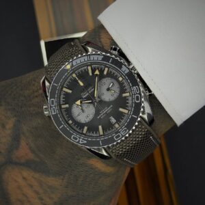 ساعت مچی مردانه اُمگا